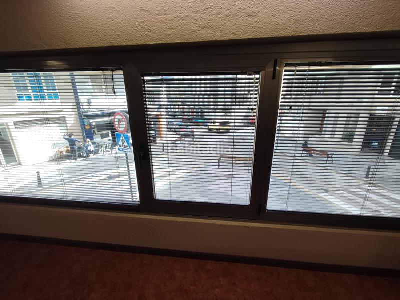 Foto fd041d81-7773-4ba8-986c-e9d852ac3c62. Rent business premise in Falperra - Santa Lucía Coruña (A)