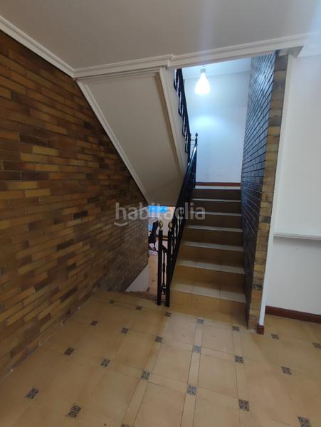 Foto ccad1b8f-eb40-4d6c-8da9-e7458dac7959. Chalet with fireplace heating parking pool in Liáns Oleiros