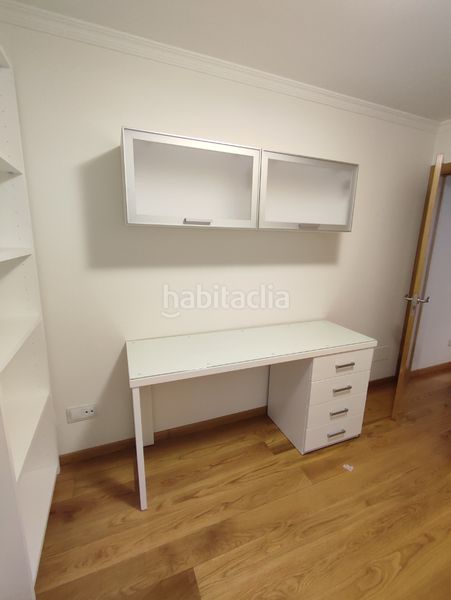 Foto bca78d52-c98b-45d5-845e-629e18b9fbef. Rent flat with heating in San Pablo - Juan Flórez Coruña (A)