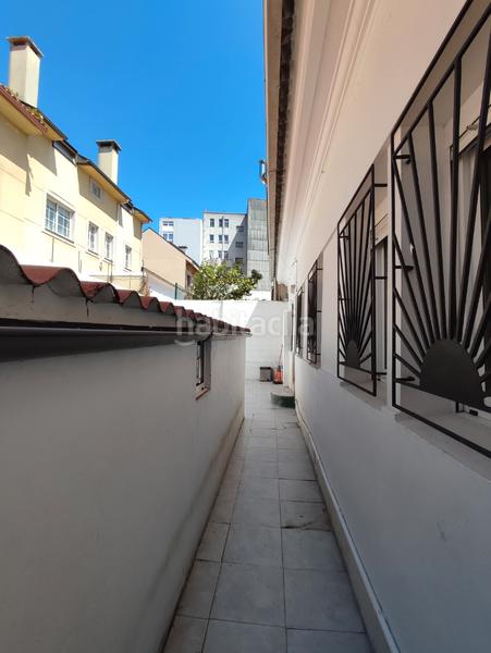 Foto c068a6f1-dc56-4914-8c24-19815df5a138. Chalet en Sagrada Familia Coruña (A)