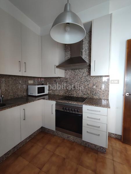 Foto fac2d8bd-74b1-4086-9f1e-f082988f7b5c. Chalet in Sagrada Familia Coruña (A)