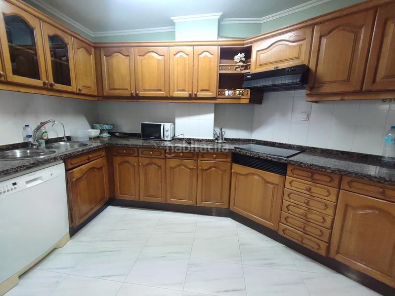 Foto bbaf8463-f70f-4b35-836c-2aead8790697. Dúplex amb calefacció a Falperra - Santa Lucía Coruña (A)