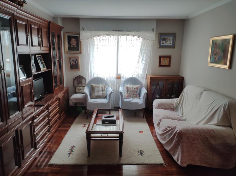 Foto e0c8d32f-b745-4587-a8f5-1947dd59680e. Dúplex amb calefacció a Falperra - Santa Lucía Coruña (A)