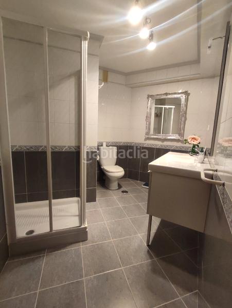 Foto 1d0832a1-9c91-4fcc-8dc8-44e16c86347b. Zweistöckige wohnung mit heizung in Falperra - Santa Lucía Coruña (A)