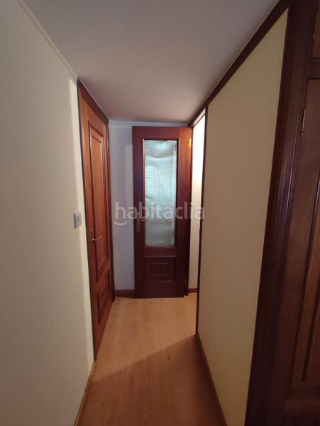 Foto b39d1259-6cb8-49f8-941e-a55e8dabc16c. Zweistöckige wohnung mit heizung in Falperra - Santa Lucía Coruña (A)