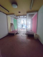 Geschäftsraum  Rúa sagrada familia