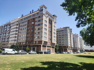 Location Appartement  Rua enrique mariñas romero