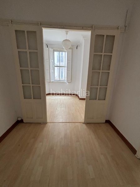 Foto 948e4155-ab4a-4bf6-bacd-2258f1fd160b. Rent flat in Ensanche Coruña (A)