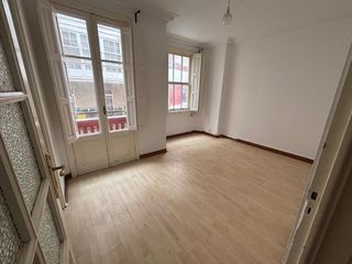 Rent Flat  Rúa orzán