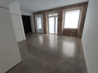 Miete Geschäftsraum  Rúa orzán