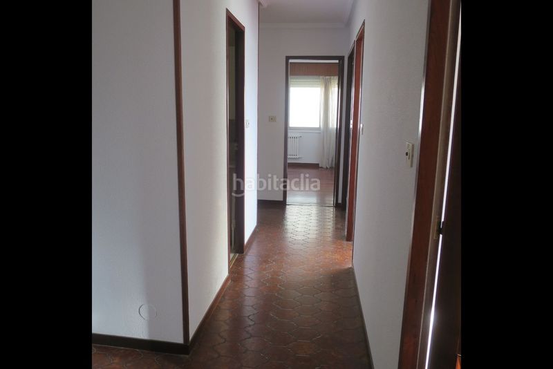 Foto 9633f206-7871-45d4-ad84-740827d2694d. Rent flat with heating parking in Riazor - Visma Coruña (A)