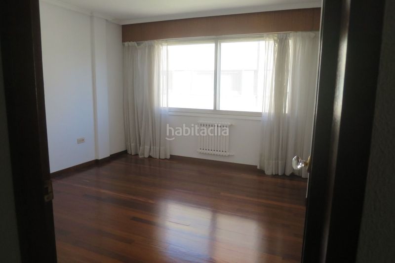 Foto 4fd1089a-879a-4b76-a749-9a0bec65f034. Lloguer pis amb calefacció aparcament a Riazor - Visma Coruña (A)