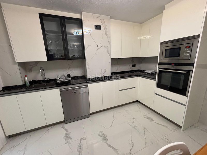 Foto 5ff1d05c-4b29-49f6-803e-6abfd6194229. Rent flat with heating in Monte Alto - Zalaeta - Atocha Coruña (A)