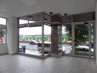 Local Comercial en Avenida Ejército 10