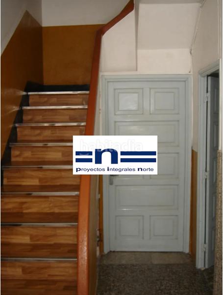 Foto f8c1c4c4-359f-4109-8cc8-386c414e1412. Casa adossada a A Piriganlla - Albeiros - Garabolos Lugo