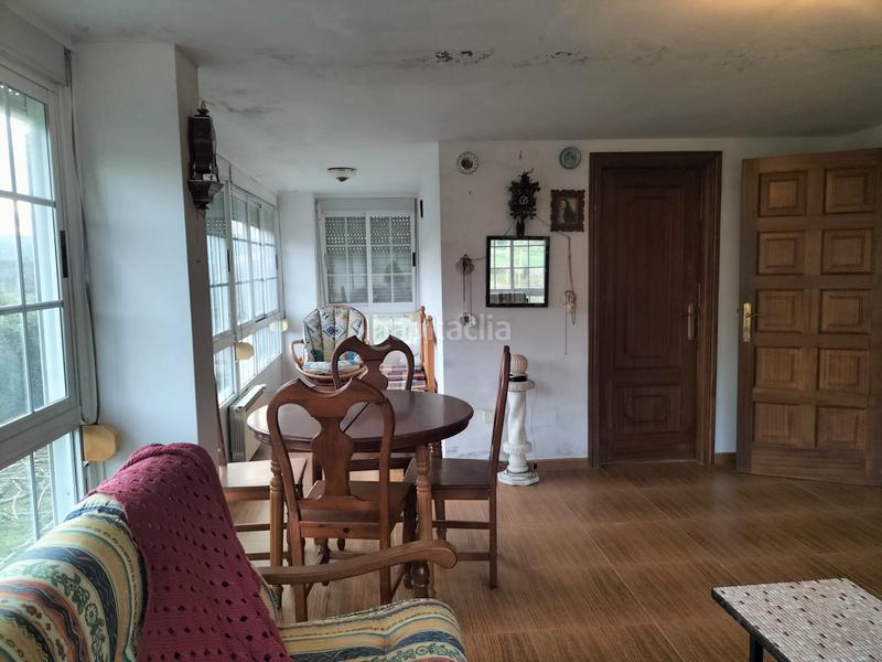 Foto 1ddeb9fa-3402-40a8-ab13-cda42a815e7f. Maison avec cheminée chauffage parking dans Abegondo