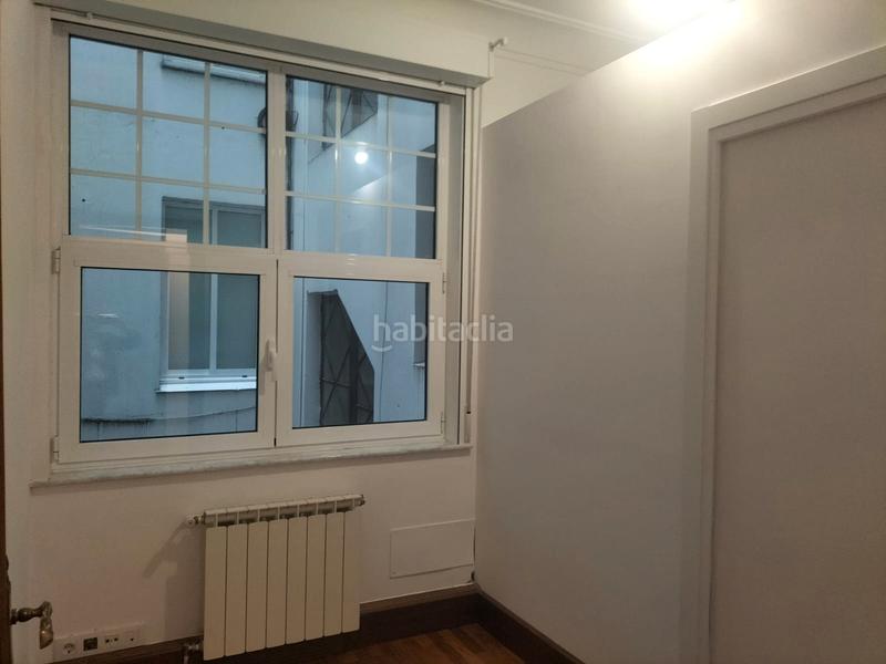 Foto 3672cf94-1a9e-4d40-90f0-27587e0be094. Rent flat with heating in Ensanche Coruña (A)