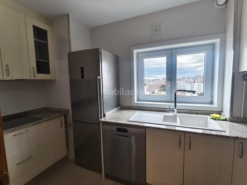 Foto ad92306f-e4f9-4d42-a67c-bef346c08065. Affitto appartamento con riscaldamento in Riazor - Visma Coruña (A)