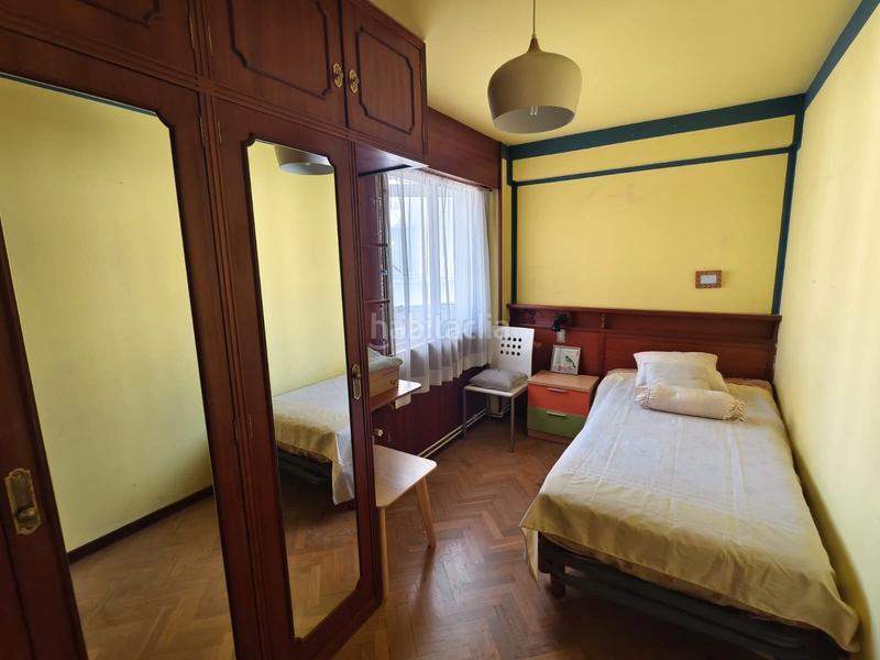 Foto 05f57e43-0e8d-419f-91a9-b30764a5d1c3. Flat with heating parking in Los Castros - Castrillón Coruña (A)