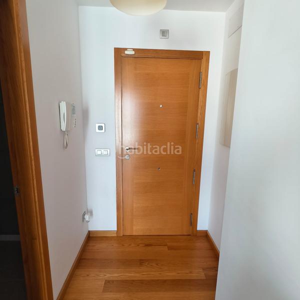 Foto 7be2bd62-a653-4349-beec-0a49fa68fb29. Piccolo appartamento con riscaldamento parcheggio in Coruña (A)