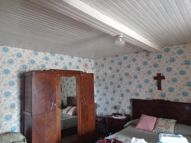 Foto 755344c3-1ee5-4f40-9223-65cd682450ed. Casa aparellada a Fonsagrada (A)