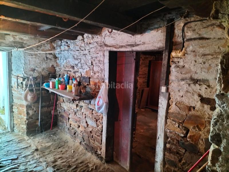 Foto 9e103248-5cc7-4e10-ac26-a008e11fb548. Casa aparellada a Fonsagrada (A)