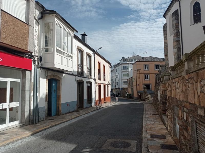 Foto df799810-8588-4043-bfab-c0537621fad8. Casa aparellada a Fonsagrada (A)