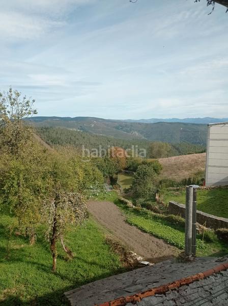 Foto ea469ab3-f581-49db-8ff0-18f4b26467bd. Casa aparellada a Fonsagrada (A)