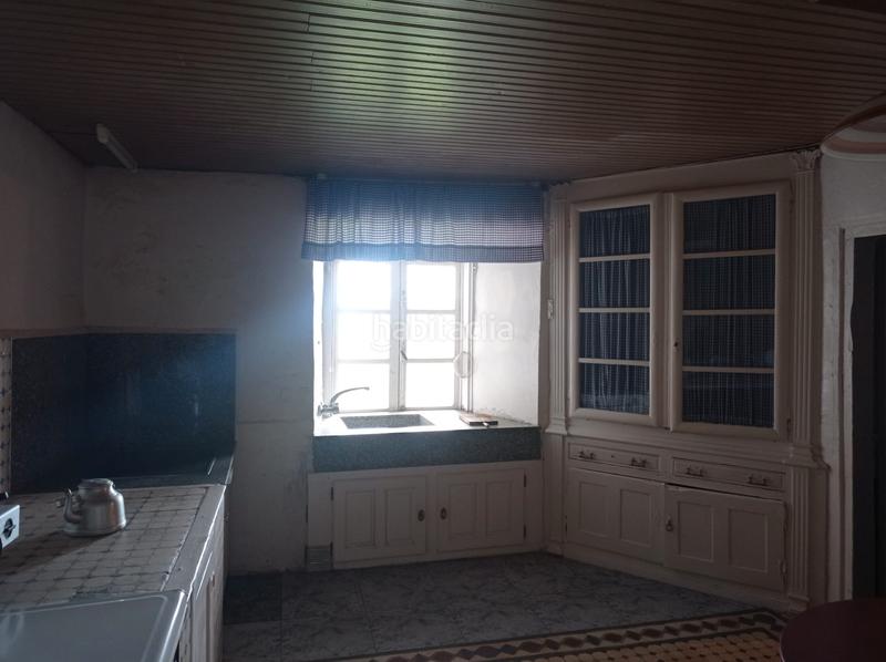 Foto f274d581-9da6-4be1-8d50-151e390bae8a. Casa aparellada a Fonsagrada (A)