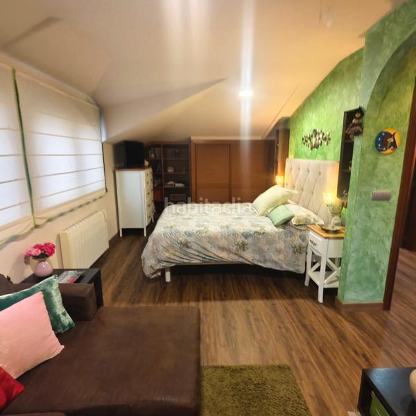 Foto 41bf14d5-178a-4439-b34e-810cf19631f1. Chalet en Pastoriza Arteixo