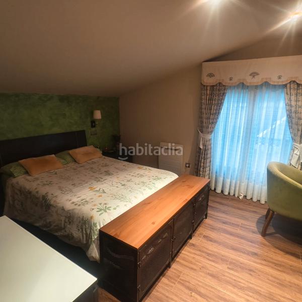 Foto 4ecb31ef-9afa-4856-a3fc-01c748c8e293. Chalet en Pastoriza Arteixo