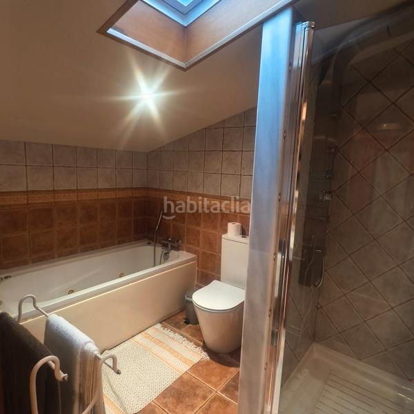 Foto 63d5158e-7409-4d96-bbc0-99315afec813. Chalet en Pastoriza Arteixo