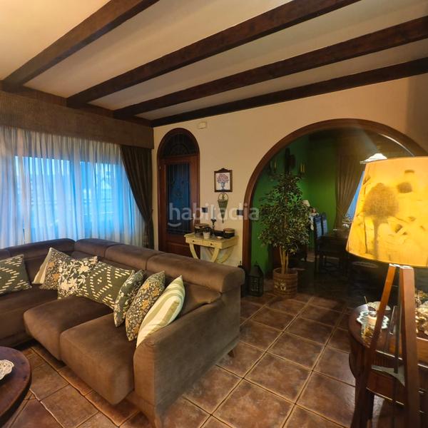 Foto dd1b4e85-503b-4973-9cb0-64dd1f5cfe4c. Chalet en Pastoriza Arteixo