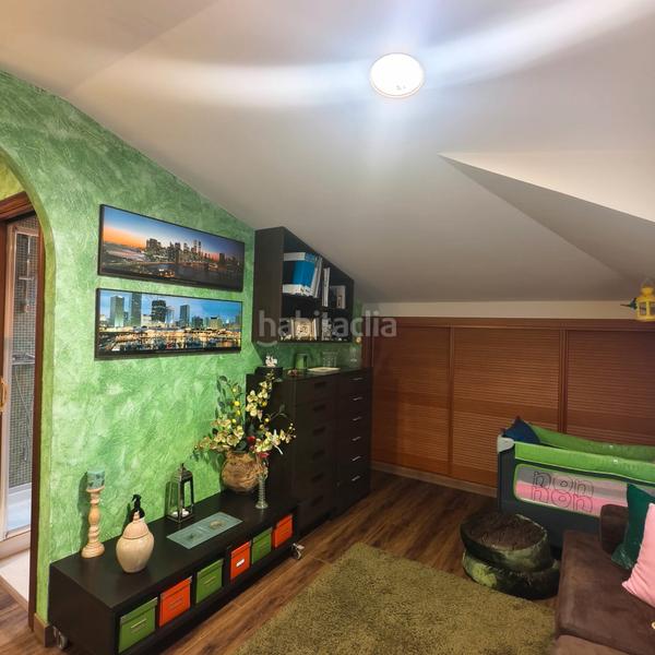 Foto 6ba79e73-03ec-432e-8294-829f1485924a. Xalet amb xemeneia calefacció aparcament a Pastoriza Arteixo