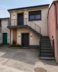 Maison jumelée  Rúa río de quintas. Vivienda unifamiliar con jardín y posibilidad de dos viviendas i