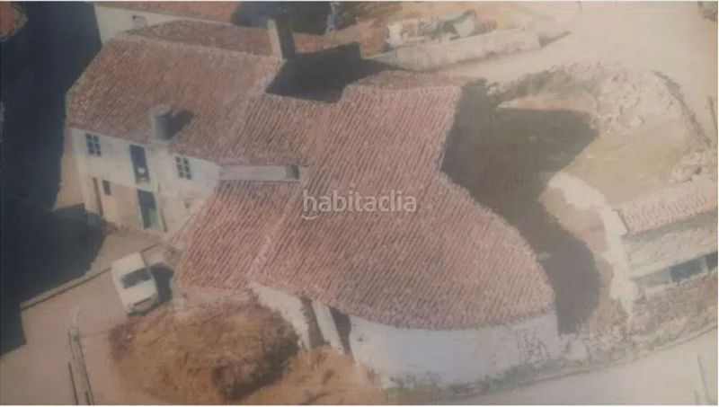 Foto 10639a1f-7cbd-4511-9571-02f59a82156d. Masia a Baña (A)
