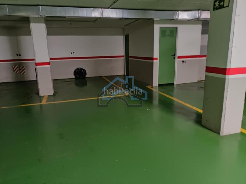 Foto 63b71180-260e-42e2-a7cb-d406d2fc0a97. Location appartement avec chauffage parking dans Cambre