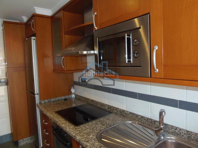 Foto bf54ba29-0c6f-4372-8ea9-eb1fe134fe37. Appartamento con riscaldamento parcheggio in Cambre