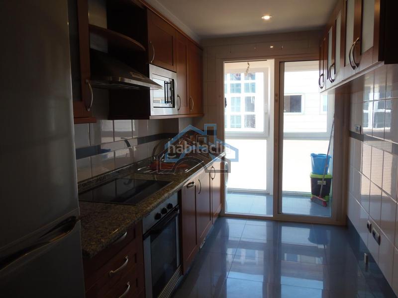 Foto d0ce848e-21ff-4e64-877c-a6d7611d4d1f. Piso en Cambre