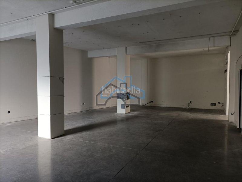 Foto cc40b8f4-7192-41fa-8181-f31c2c0da566. Lloguer local comercial a Cambre