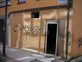 Locale commerciale in Cambre