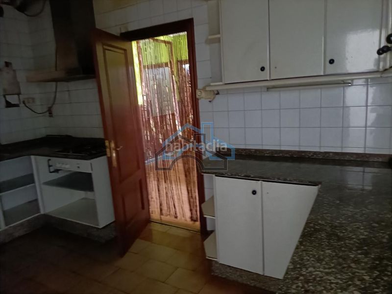Foto 8ba2c00c-1828-459a-9bb8-2c818d82920c. Maison dans Cambre