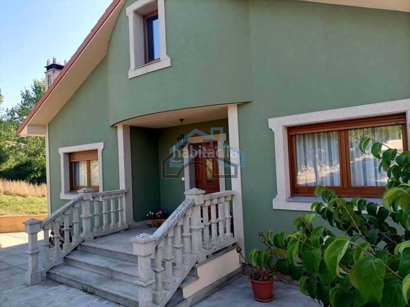 Foto 9b10d37c-73cc-4268-bb9a-4d02e64a22ff. Chalet en Cambre