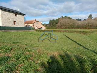Terreno residencial en Inás