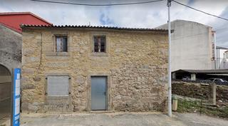 Casa adossada  Avenida novo mesoiro