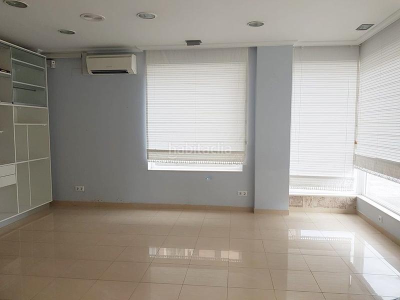 Foto 16f8e43b-6ac5-476a-9e0d-bb341875e4bc. Local comercial en rúa emilio gonzález lópez 36 en Coruña (A)