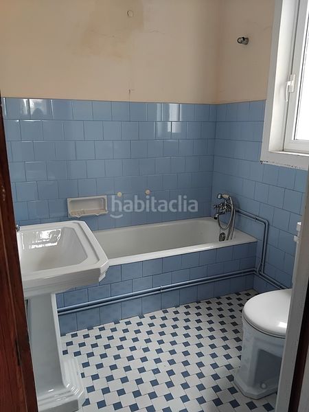 Foto 1d27f81f-c3d4-42fe-afca-3c1324ac0757. Casa amb xemeneia calefacció aparcament a Estrada (A)