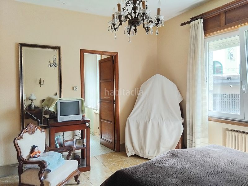 Foto f22f578c-7c34-4fbc-ba5a-e29fabf29983. Casa amb xemeneia calefacció aparcament a Estrada (A)