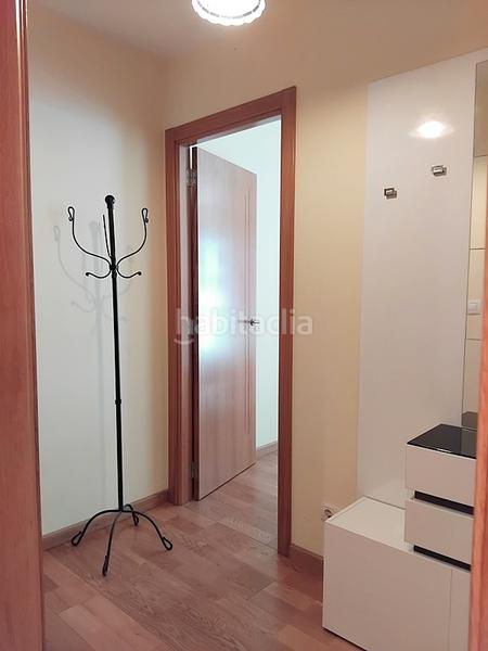 Foto 1cb9e53f-2f88-4160-bf62-aa1b7f2f8d69. Alquiler apartamento en rúa betanzos 14 piso alquiler en Sada