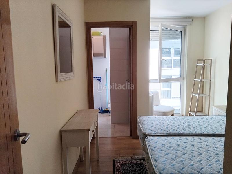 Foto f0a61488-d66d-48c6-a9f8-c06de54a6530. Alquiler apartamento en rúa betanzos 14 piso alquiler en Sada